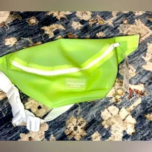 NWT abercrombie & fitch A&F lime green fanny/pack bag adjustable NEON GRN unisex